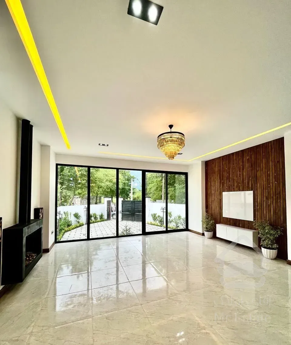 ویلای دوبلکس جنگلی در نوشهر (۱۵۰)