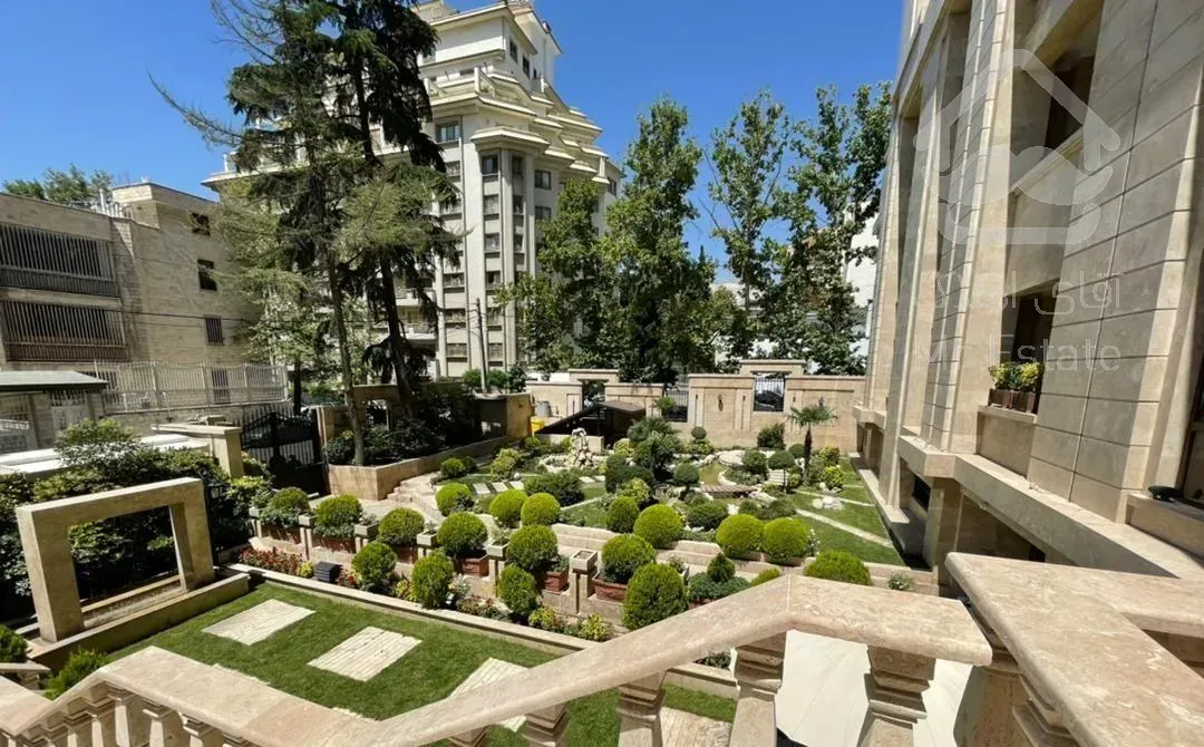 ۱۷۷ متر طبقه اخر/بدون دیوار مشترک