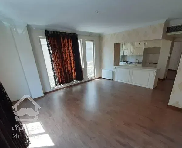 نوساز / کلید نخورده / رو به جنوب / سه بر