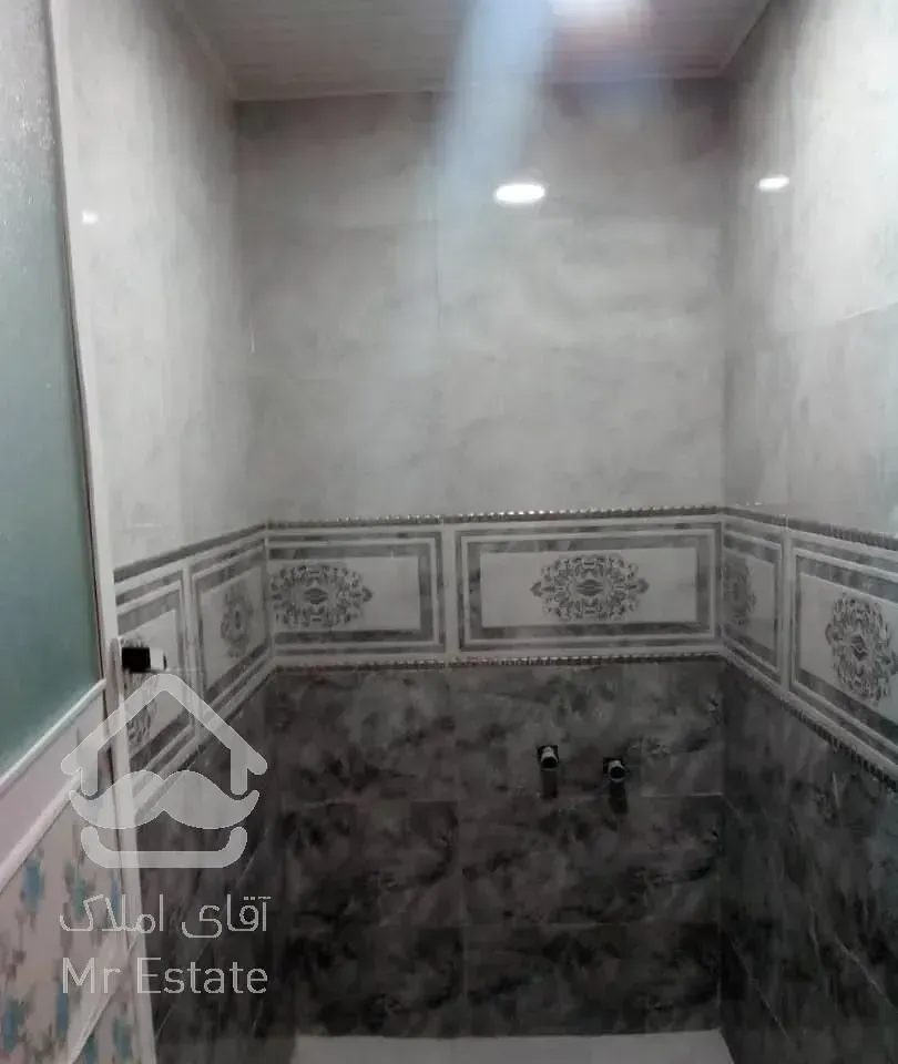 ویلا ۲۳۰متر شهری