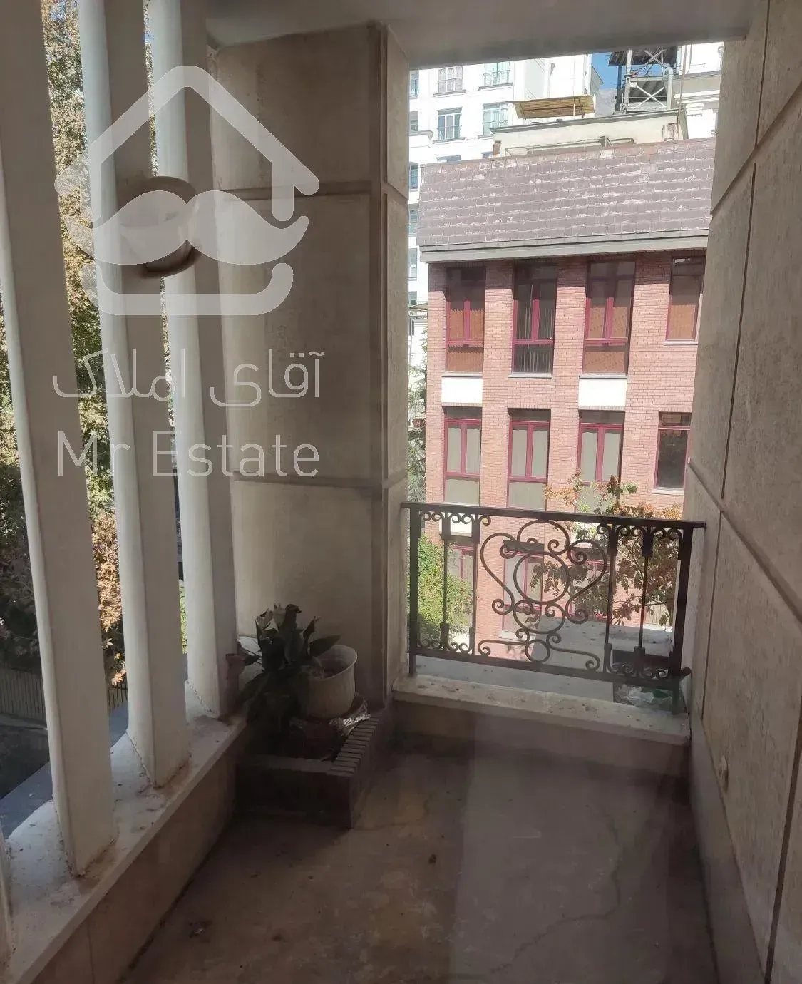 دربند رو به روی خلیلی 115 متر 3 خواب