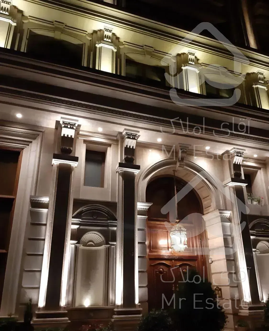 ۱۶۸متری۳خواب هروی/بنی فاطمه/۲پارکینگ باکس/غرق نور