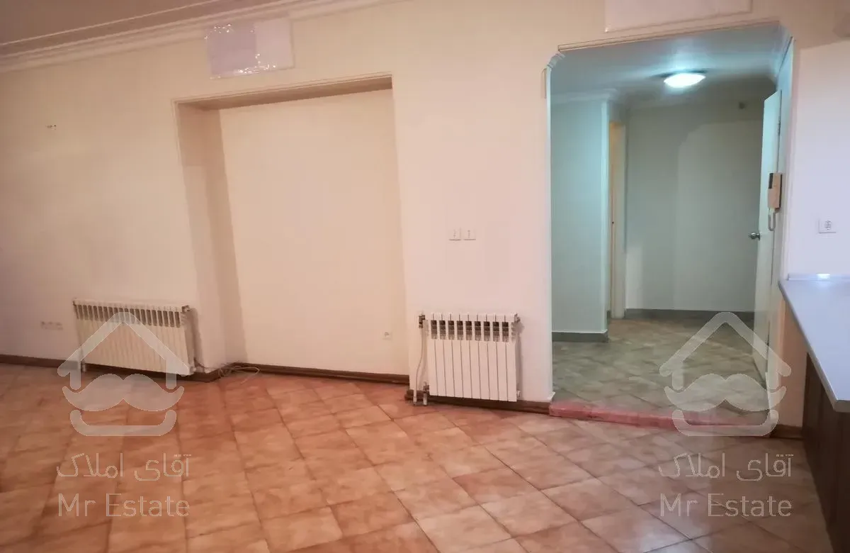 130 متر 3 خواب سعادت آباد بالای کاج ابتدای یکم