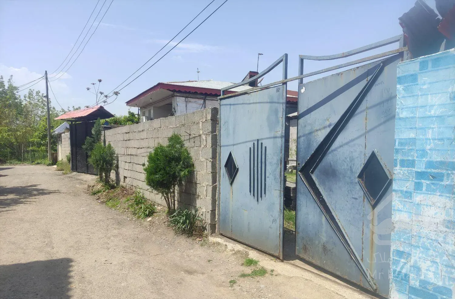 فروش ویلای قدیمی طاهرگوراب