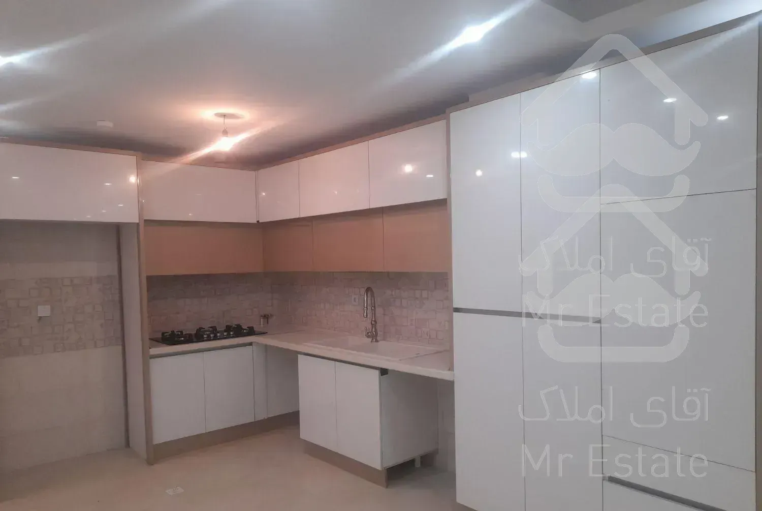 ۱۱۶متر ۳ خواب نوساز کلیدنخورده روبه نما