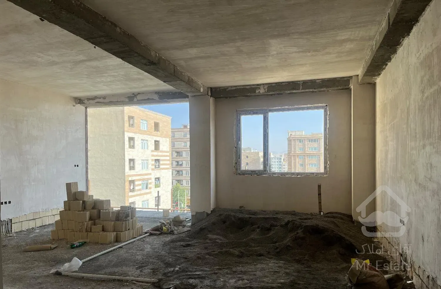 فروش آپارتمان ۱۱۸ متری کارمندان