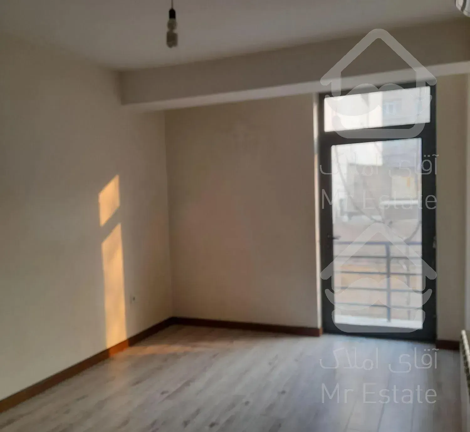 آپارتمان ۱۶۰متر*اندرزگو*تراس/چیدمان/