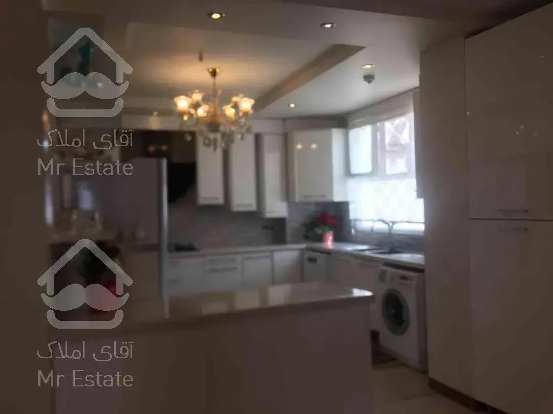 اپارتمان ۱۲۵ متری فردوس شرق