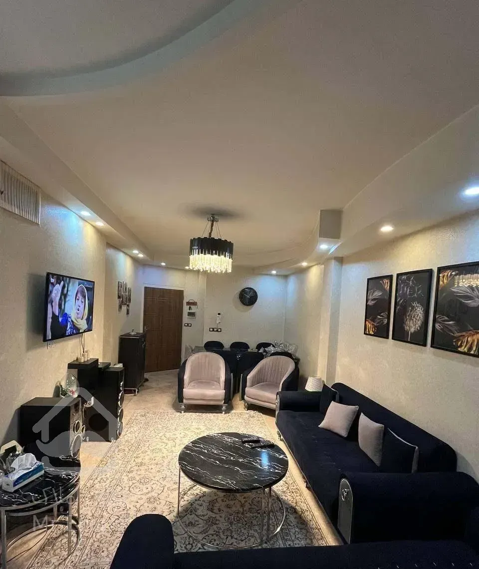 آپارتمان ۶۰ متری استخر