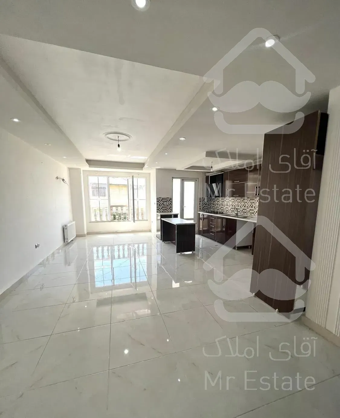 رهن آپارتمان ۱۰۰متری با آسانسور در پشت جهاد