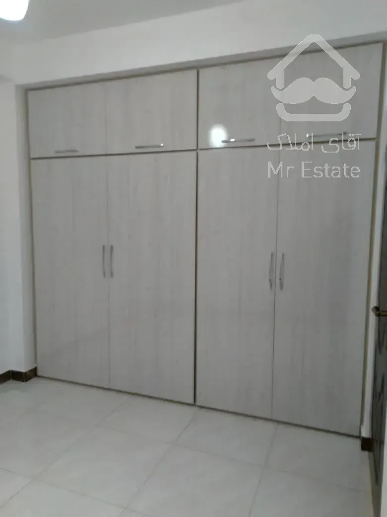 فروش ویلا نوساز و شیک با مدارک کامل