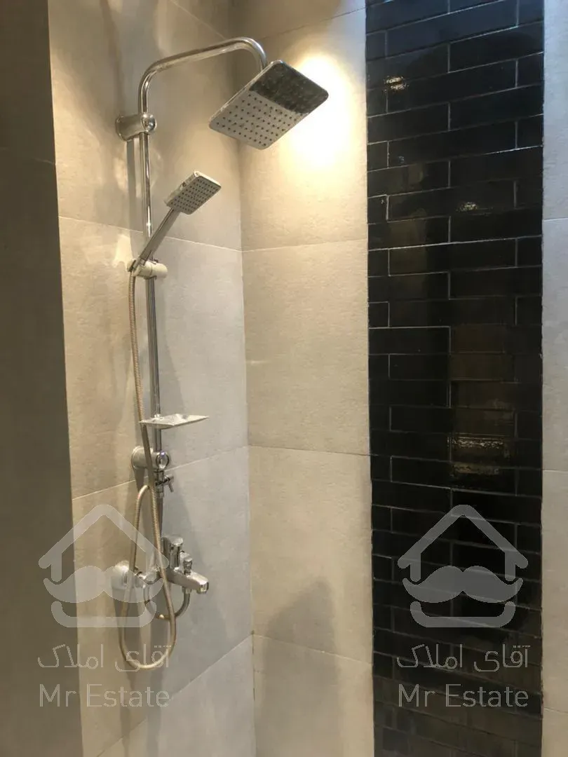 کد ۳۵۹ فروش . ۸۲ متر دربست . بلوار ارم . اکازیون