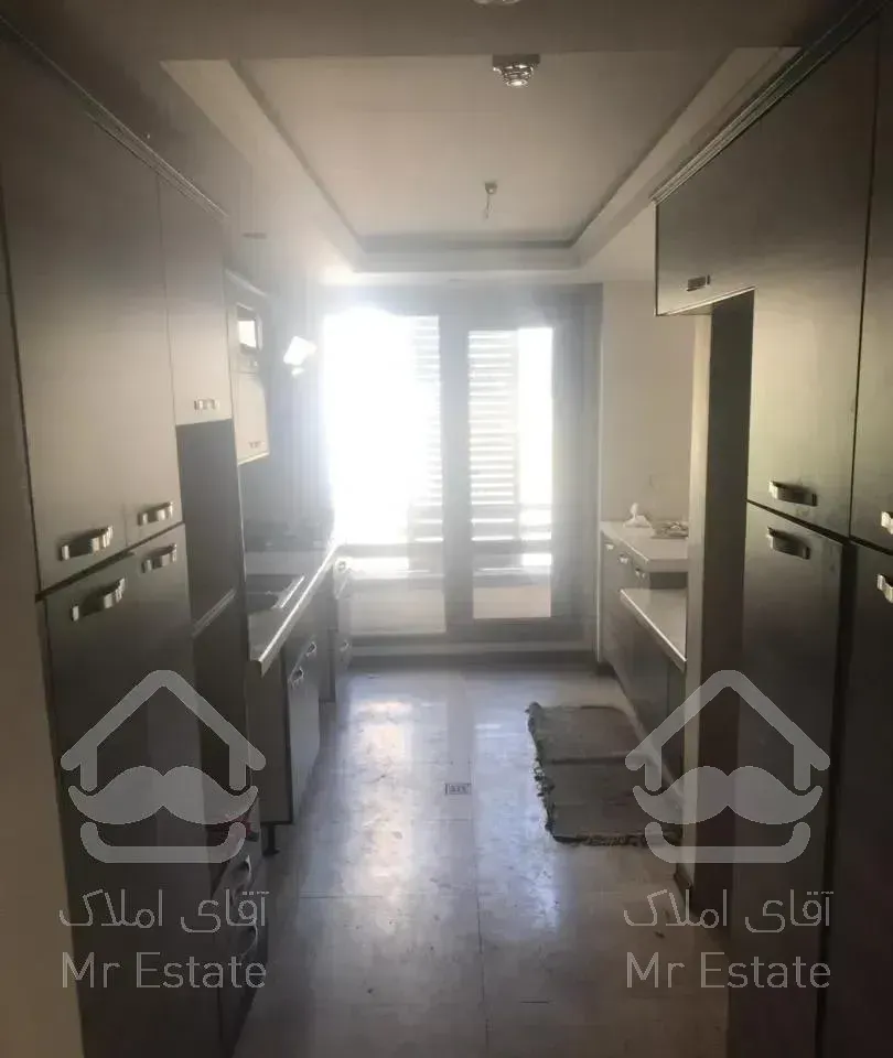 آپارتمان ۱۴۵ متری ۳ خواب فول امکانات سعادت آباد