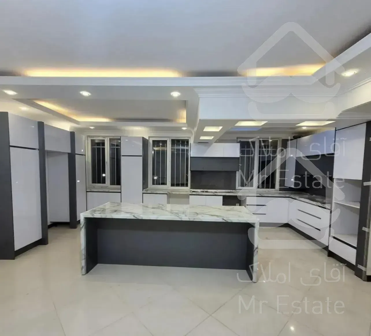 آپارتمان99متری دوخوابه،استخرتهرانپارس