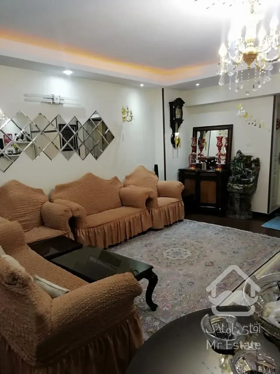 اپارتمان۶۱متری ۱ خواب، خوش نقش، لوکیشن عالی، فول امکانات