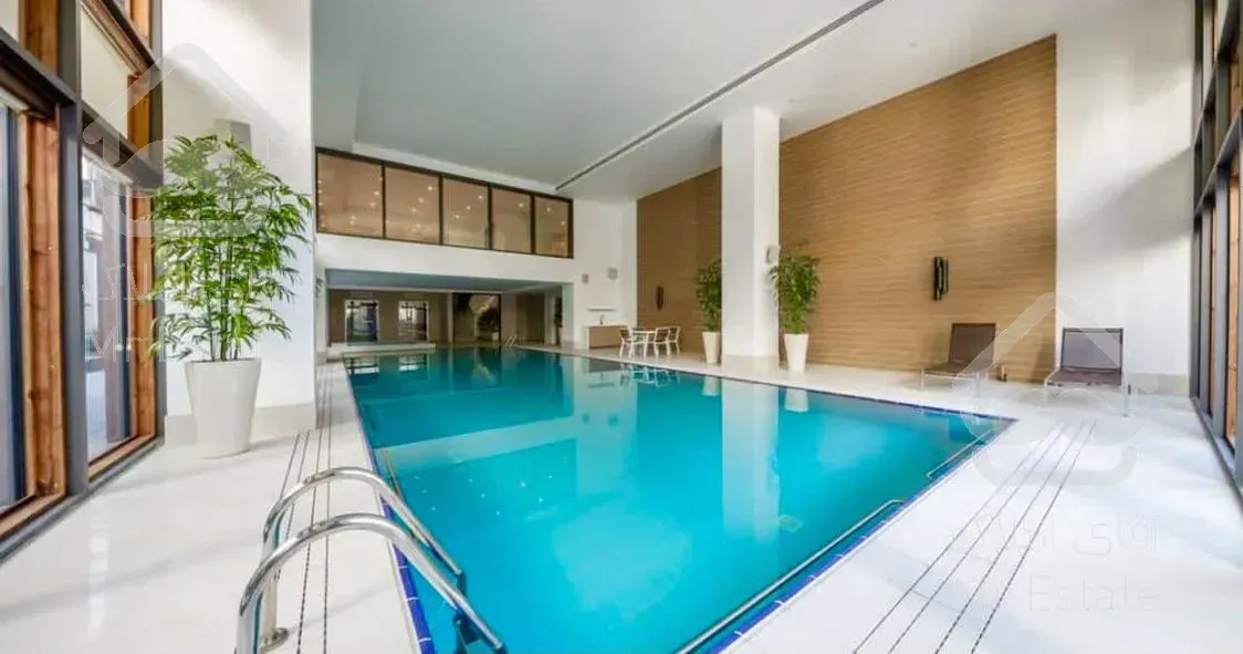 ۳۸۰ متر نیاوران تراس بر فراز شهر