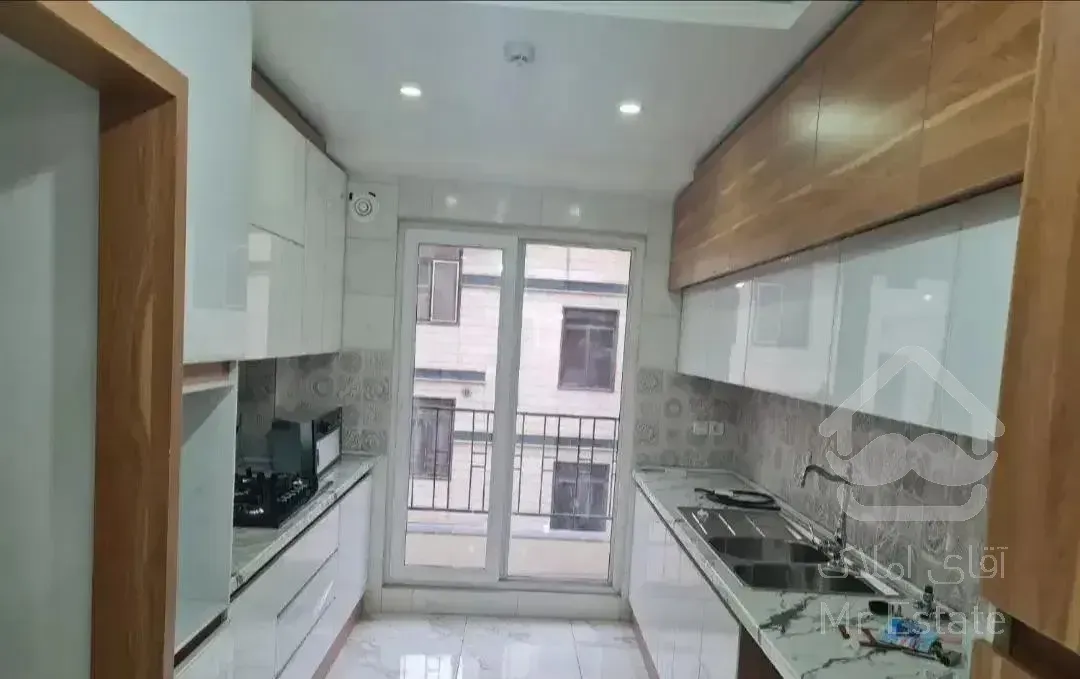 شیخ هادی، هاتف/ ۱۲۰ متر/ نوساز