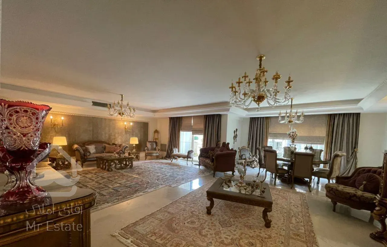 ۲۹۰ متر/ فرمانیه/خوش نقشه/۴خواب