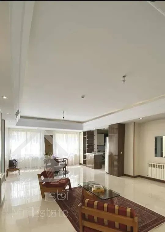 ۱۰۰متر / خوش نقشه / تک واحد