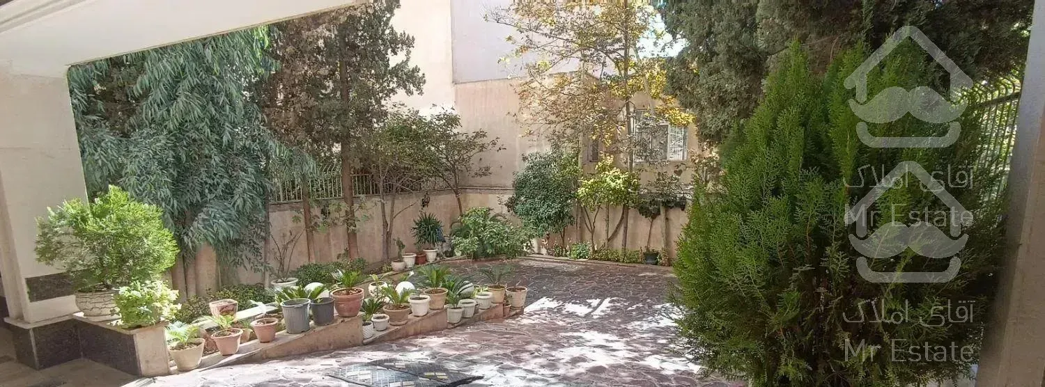 میرداماد ۱۶۰متر ۳ خواب خوش نقشه و غرق در نور