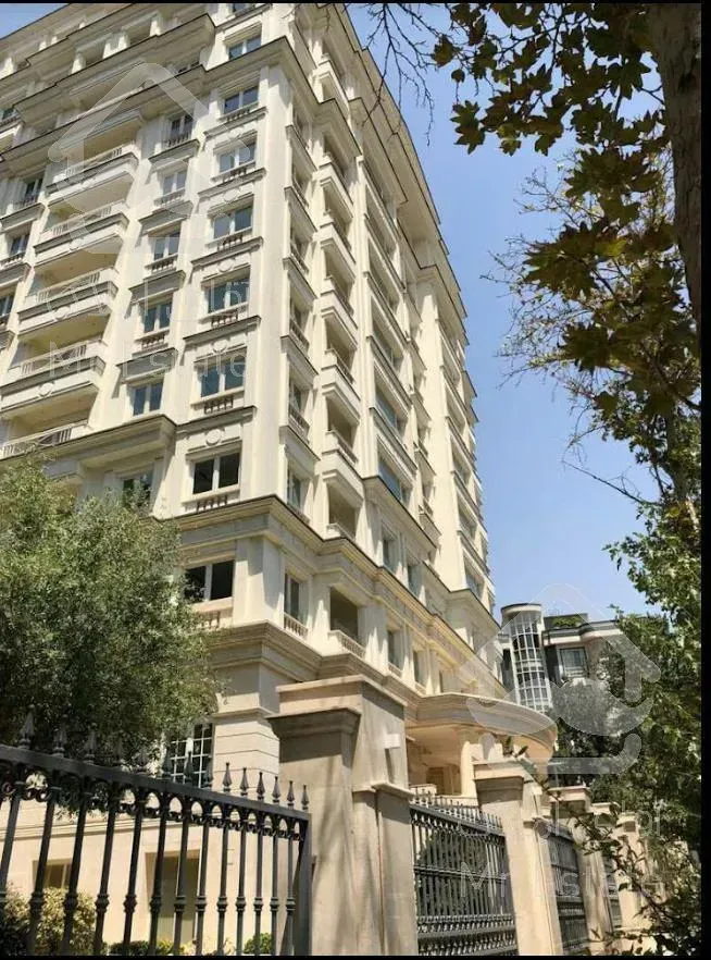 خرید ۵۷۰ متر زعفرانیه برج باغ