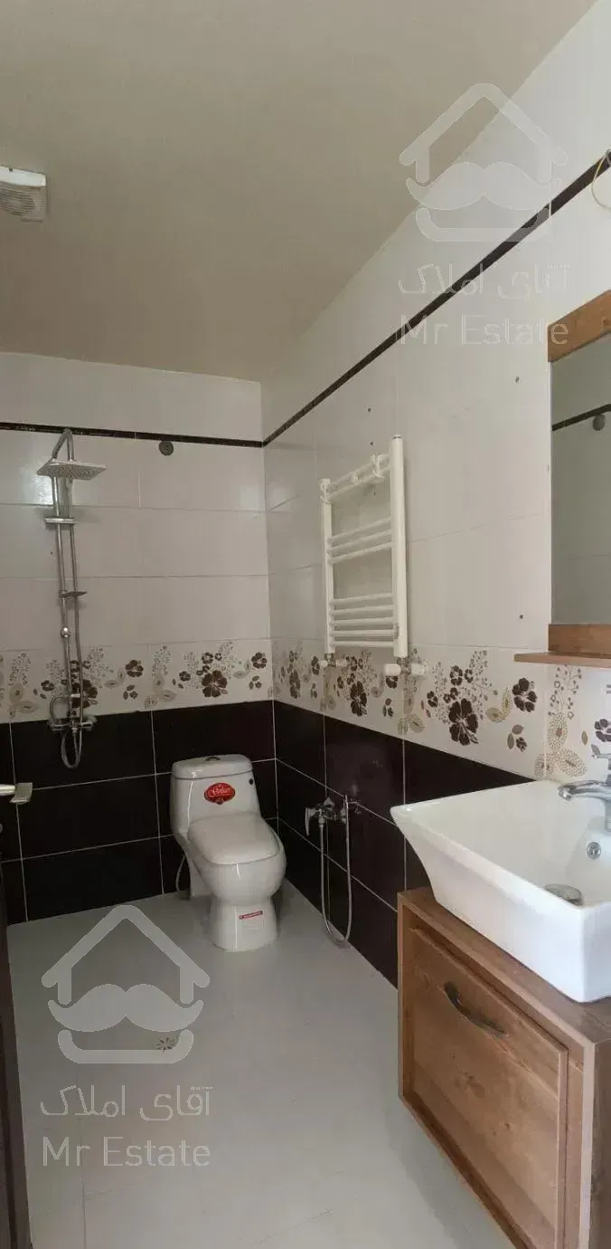 میرداماد ۱۶۰متر ۳ خواب خوش نقشه و غرق در نور