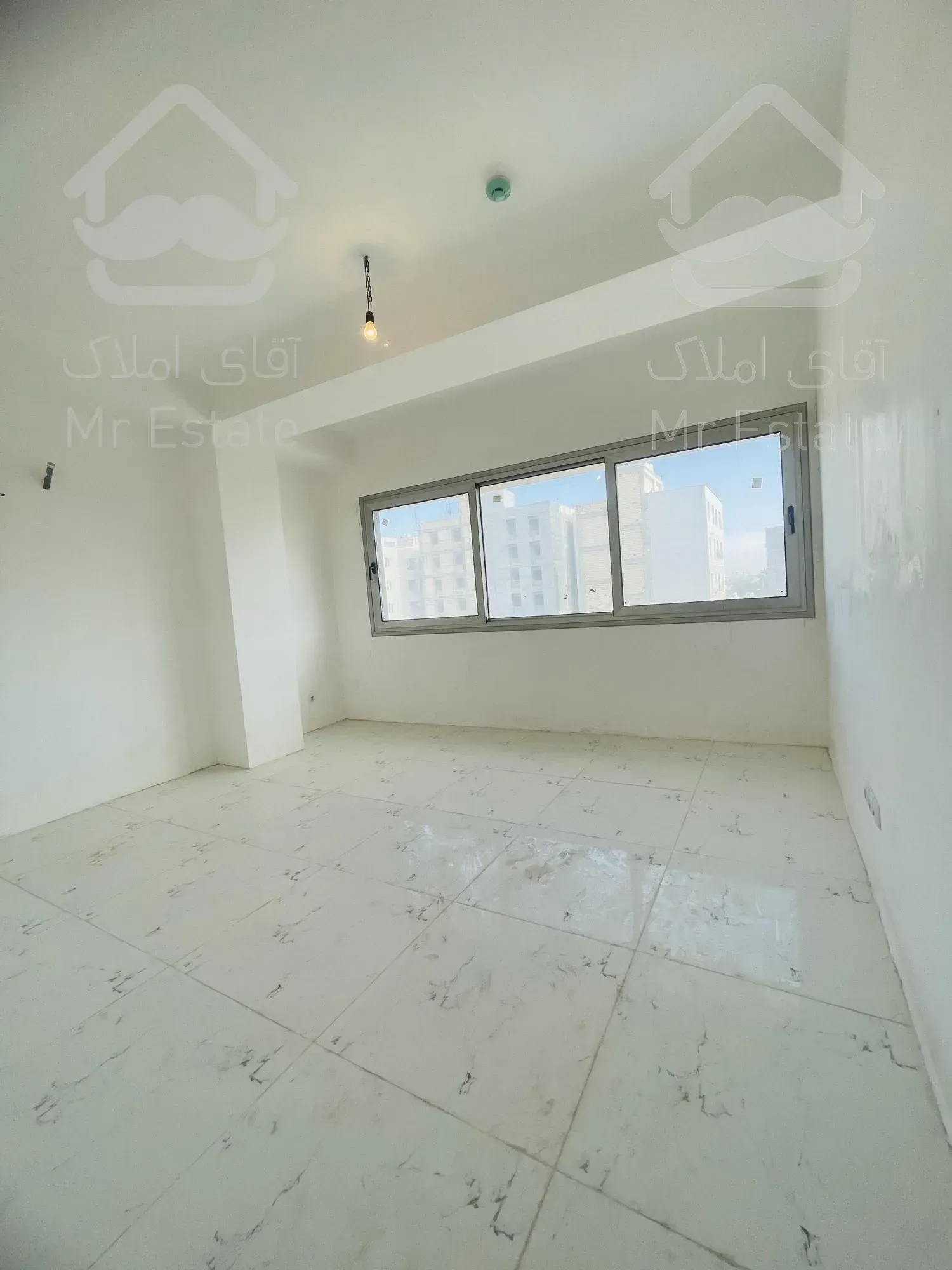 فروش اپارتمان ۳ خواب ۱۳۰ متر ازادگان