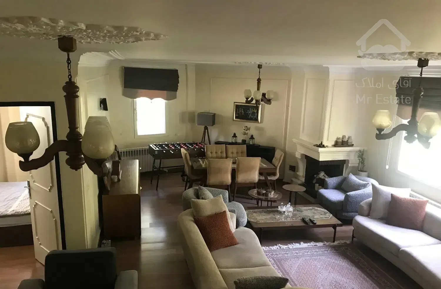 ۱۱۱متر مبله نبش فسنقری