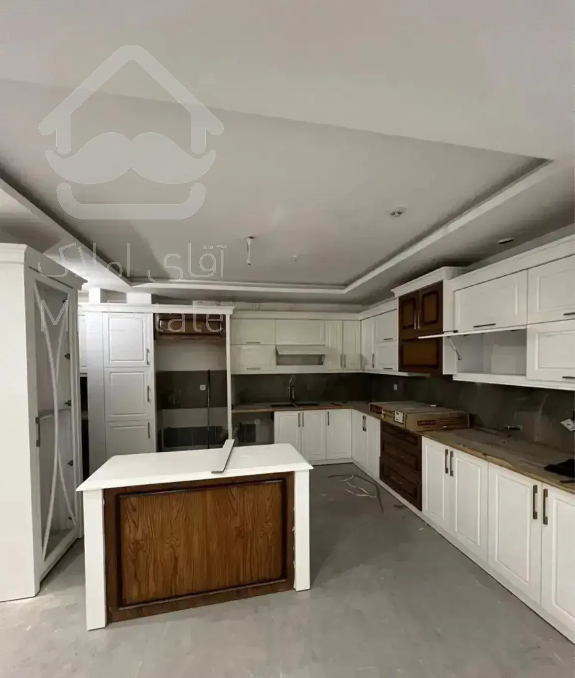 ۷۵ متری/بازسازی فول/سنددار/با آسانسور پارکینگ