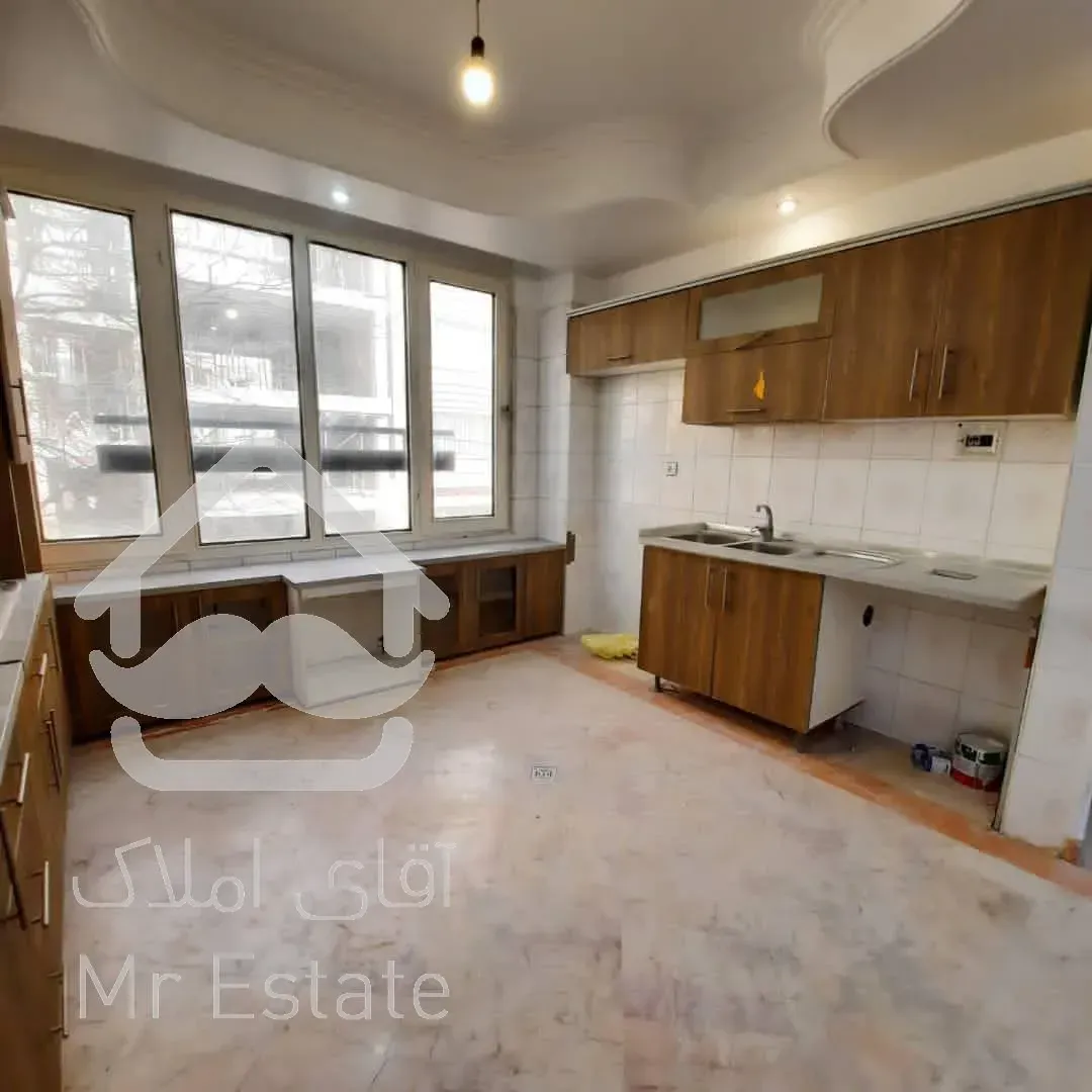 ۶۶متر دوخواب طبقه اول با پارکینگ در پونک