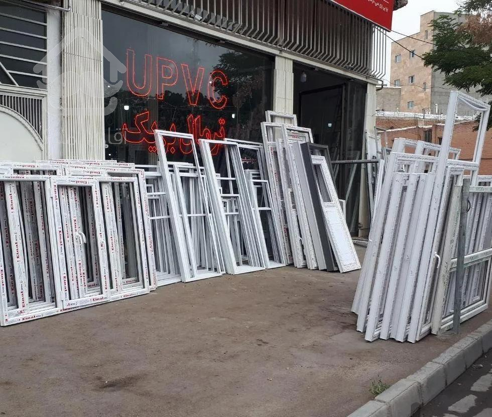 درب و پنجره دوجداره آلومینیوم upvc درب حیاط توری