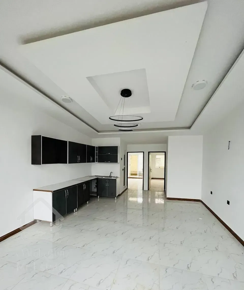 ویلاباغچه مدرن۱۵۰مترنقلی باسندتهاترباماشین خارجی