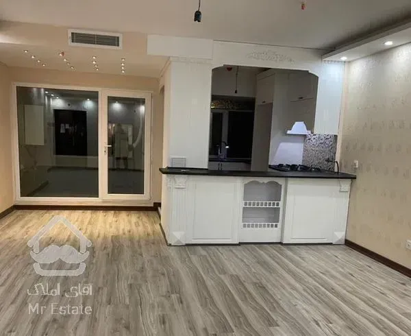 برج ۱۰۰ متری ویو ابدی چیتگر دریاچه منطقه ۲۲