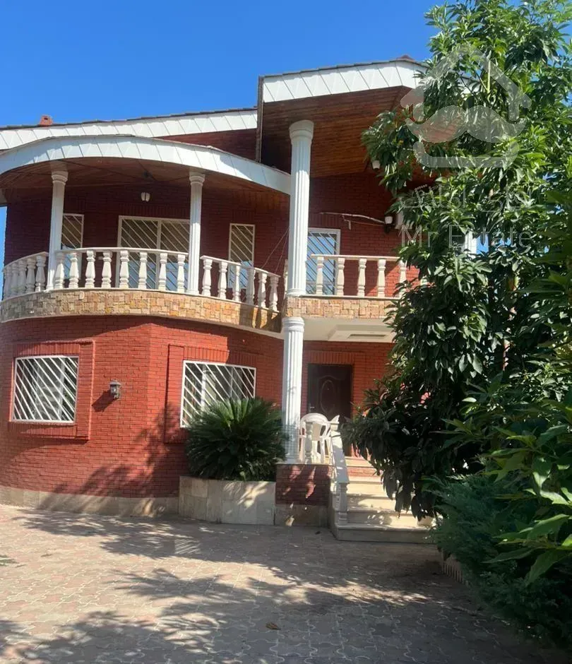 ویلا لواسان داخل شهر ۱۶۰۰متر تهاتر با تهران