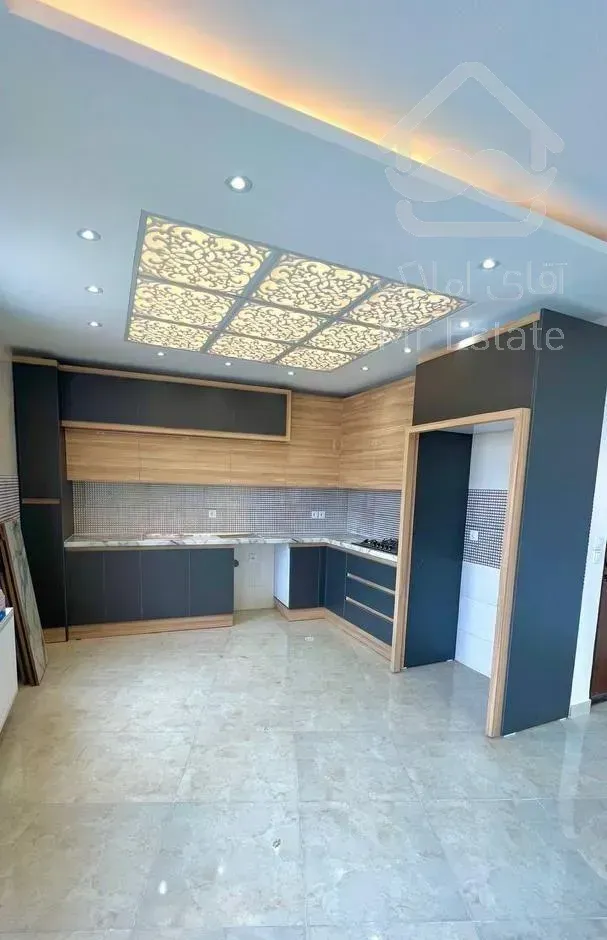 فروش واحد ۱۰۰ متری صفرکلید نخورده ۲ طبقه ۲ واحد