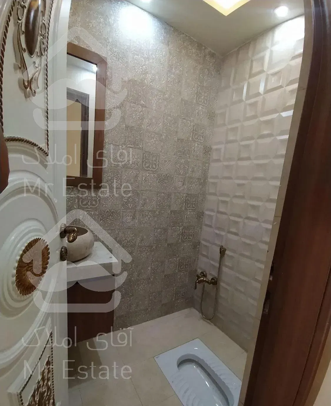 آپارتمان 141 متر سه خواب / تاپ لوکیشن ونک