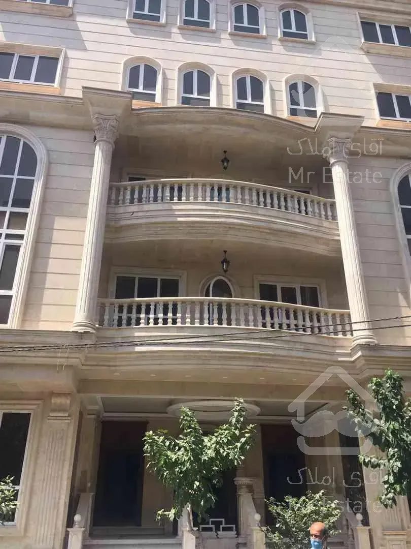 اپارتمان ۱۶۵ متری فردوس غرب