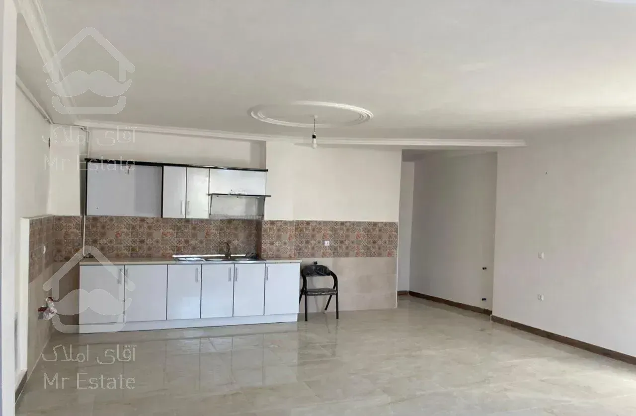 آپارتمان 101 متری سه خواب مرکز شهر