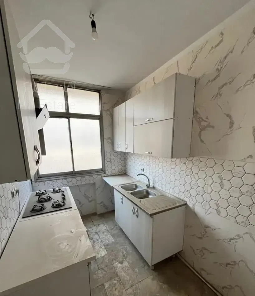 ۶۰متراپارتمان/نزدیک ولیعصر/تخلیه/تکواحد/امیریه