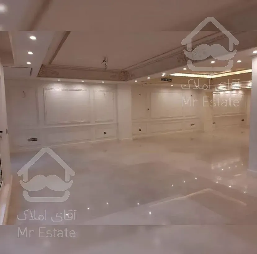 300 متری فرمانیه