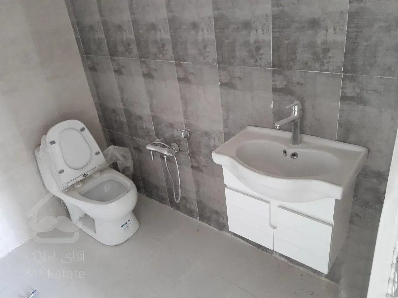 فروش برج روزت - 84 متری طبقه 13 - Rosset Tower