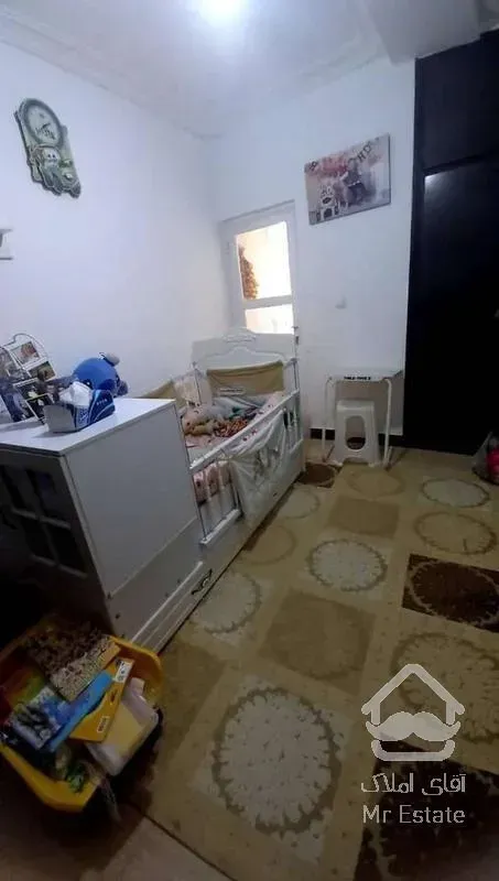 واحد اوکازیون اسانسور دار تمیز75متر