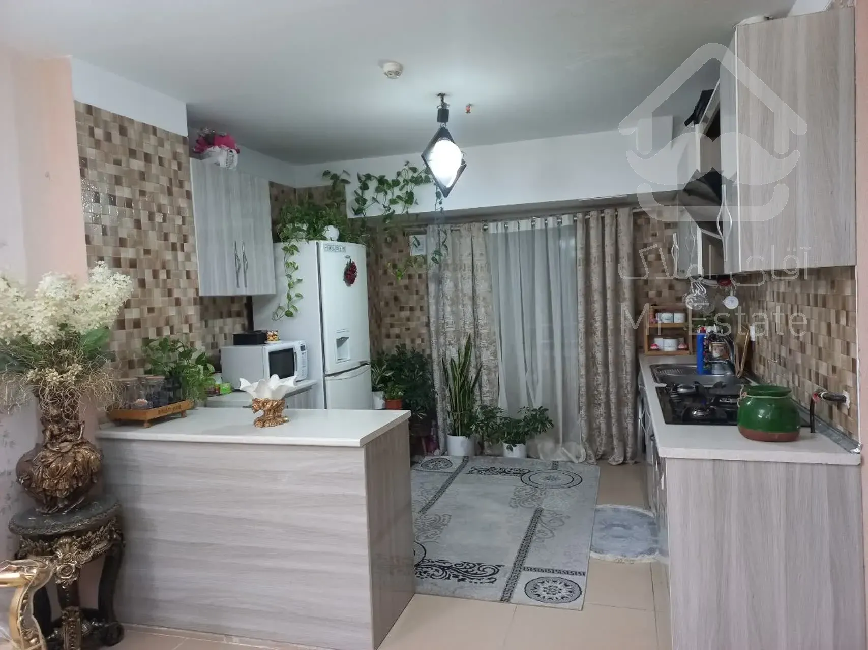 اجاره آپارتمان 2 خواب 80 متر دریاچه چیتگر ویو باز