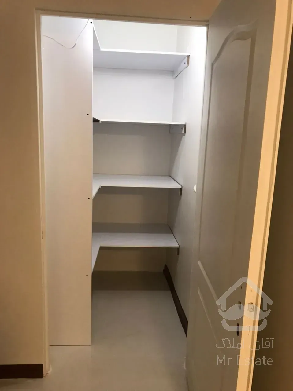 فروش 94 متری دیباجی جنوبی