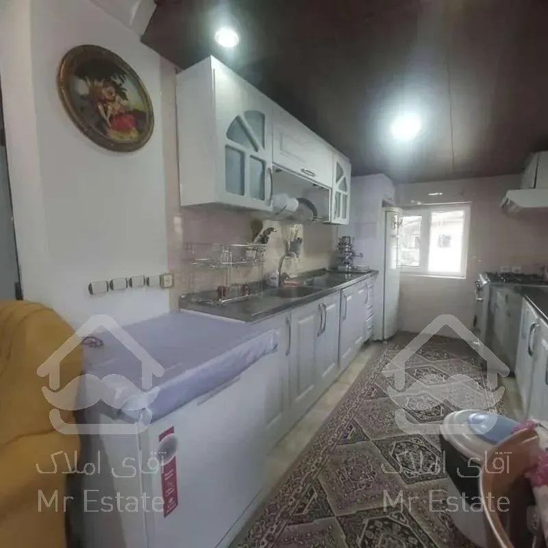 ویلا 130 متر_3 خواب_ خیابان جمهوری_ مناسب سرمایه گذاری