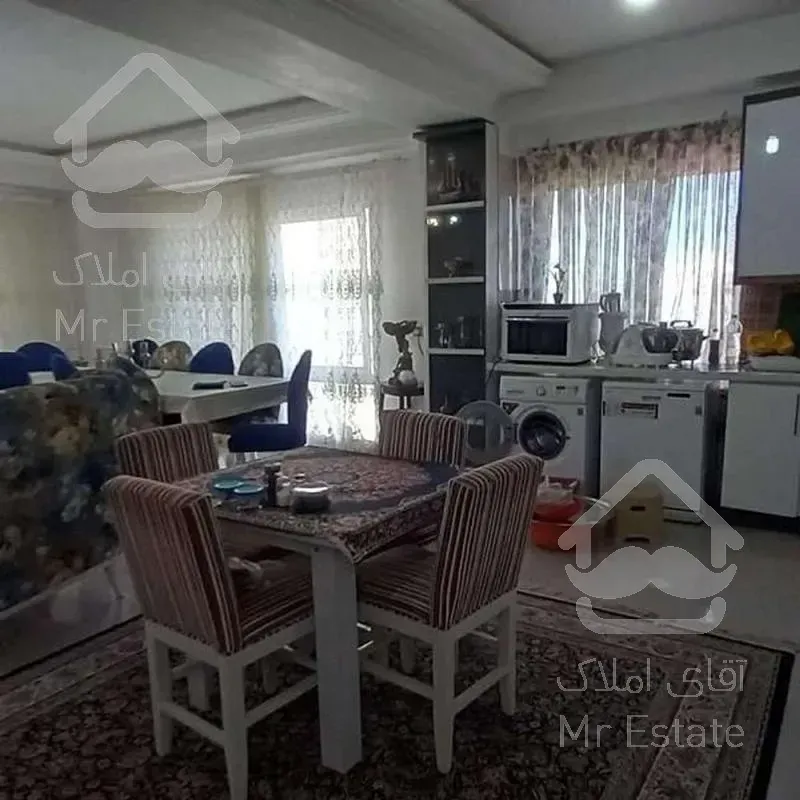 آپارتمان 153 متر-3خواب-خوش نقشه-اکازیون-خیابان جمهوری