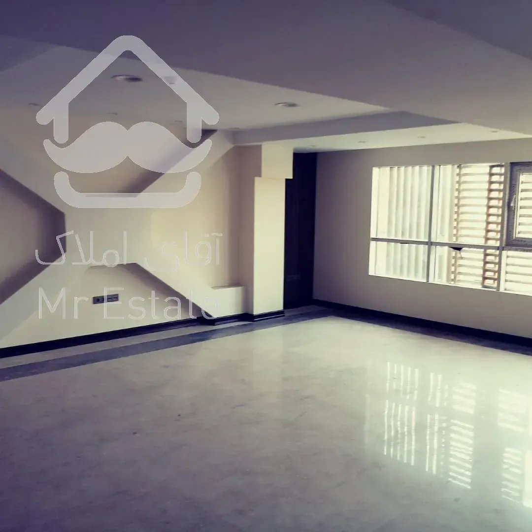 102 متر سند اداری بر اصلی شریعتی