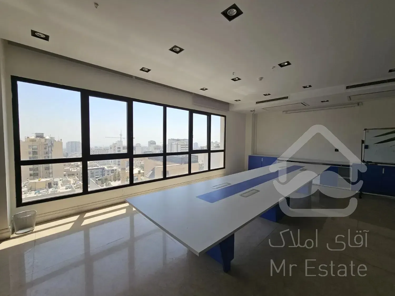 320متر سعادت آباد*سند اداری*نوساز*دسترسی مترو