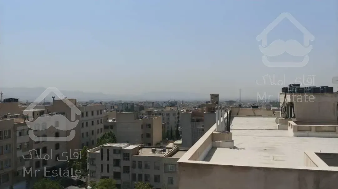 82 متر سند اداری بر پاسداران