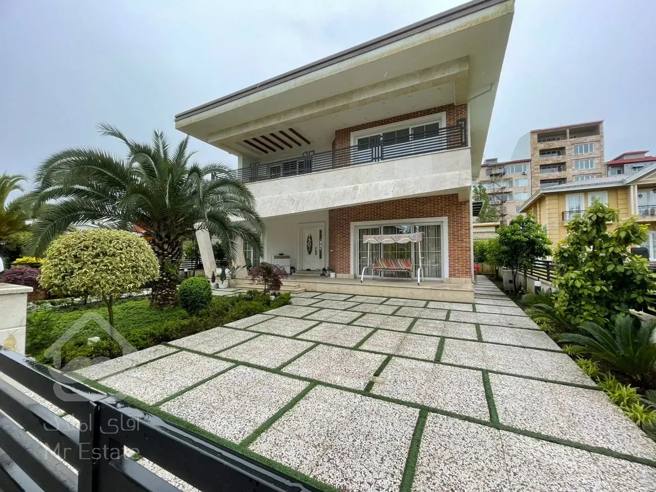 فروش ویلای ۴۲۶ متری شهرک ساحل قو